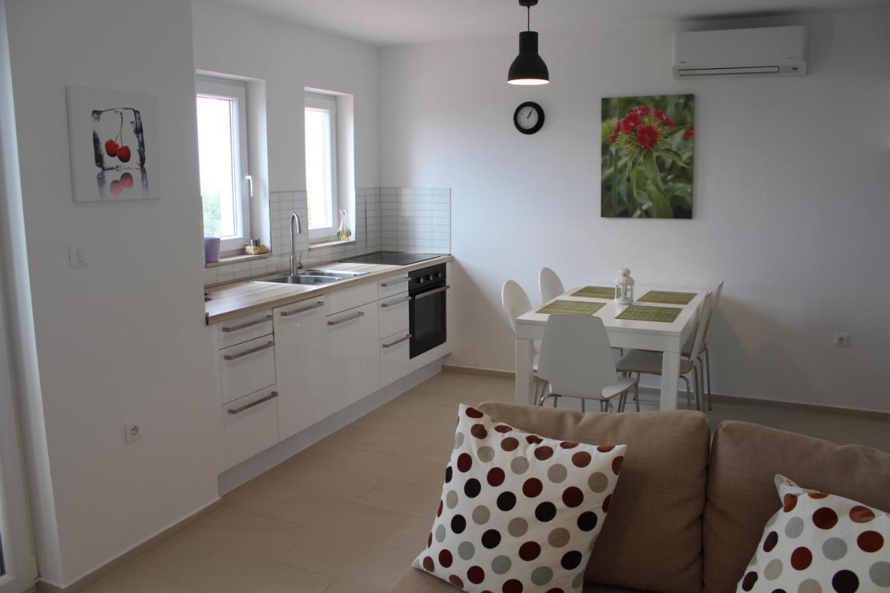 Linardići Vila More&More מראה חיצוני תמונה