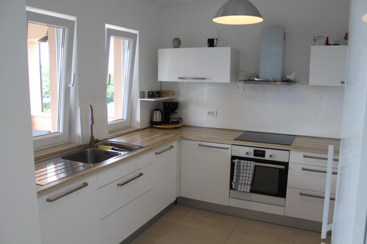 Linardići Vila More&More מראה חיצוני תמונה